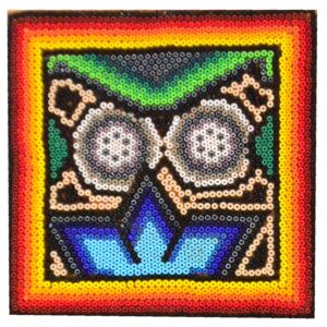 Cuadro de chaquira de arte huichol