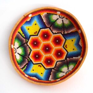 Jicara de arte huichol