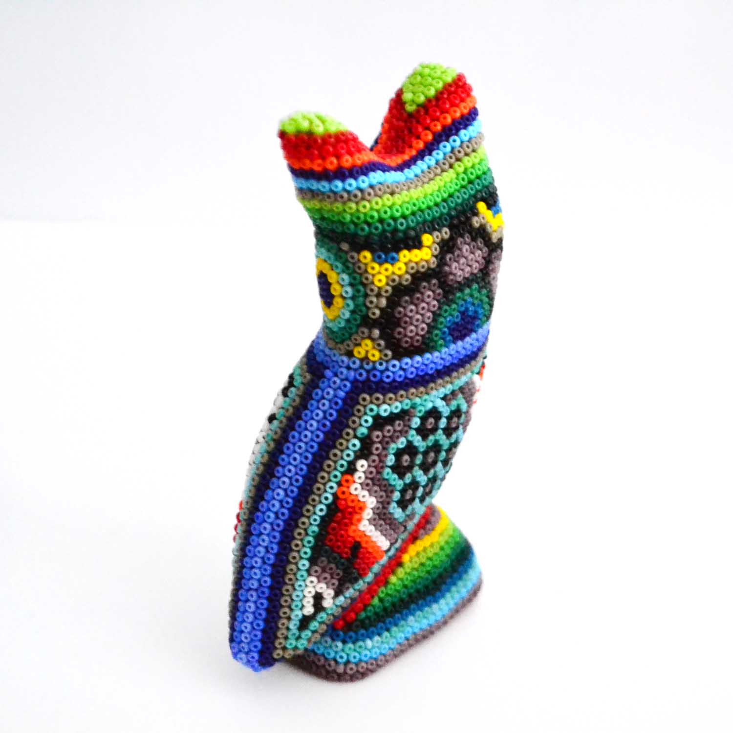 Buho de arte huichol