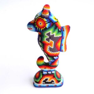 Cavalo-marinho da arte Huichol